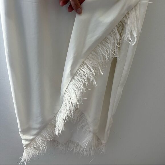 Saylor Caylin White Feathered Dress L - Picture 5 of 9